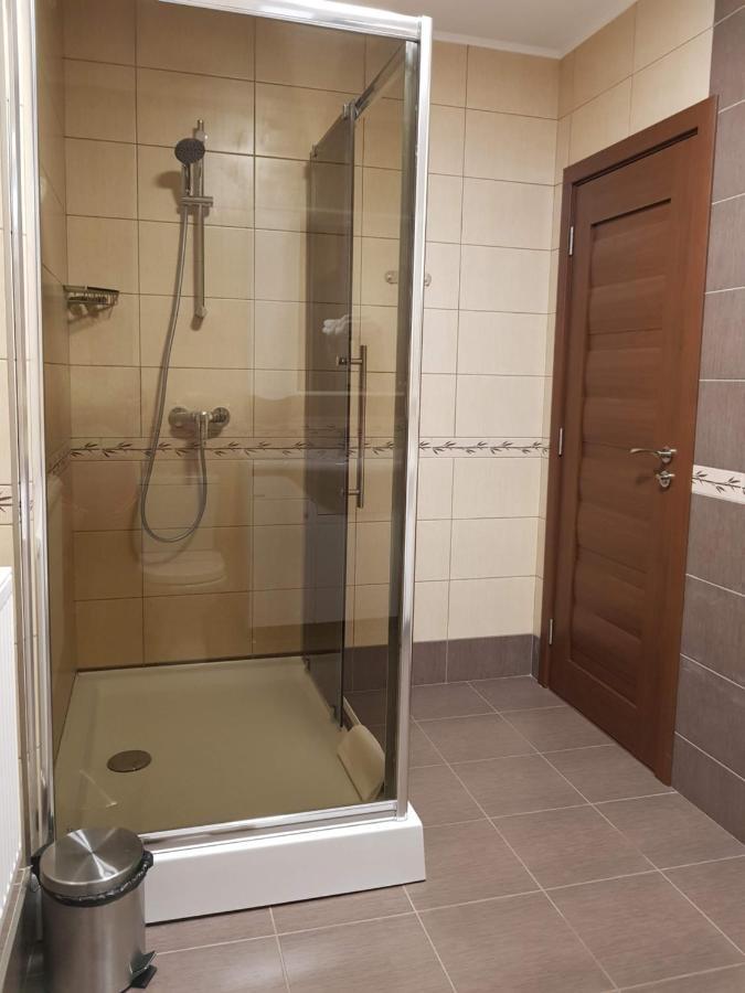 Resting House Hotel Brasov Luaran gambar
